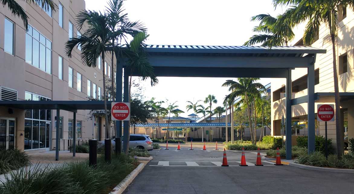 S Fl Transportation Authority Walkway Covers